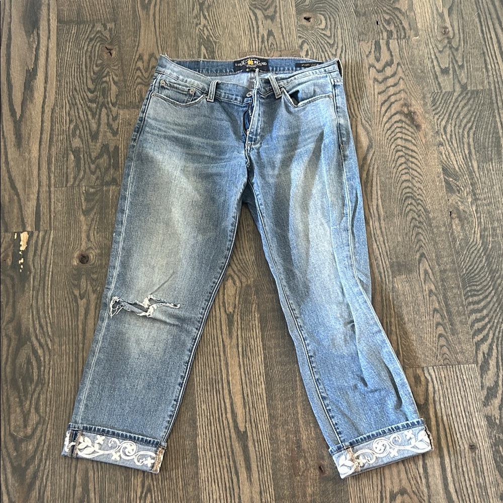 Lucky Brand Light Blue Cropped Jeans with Distressed Detail